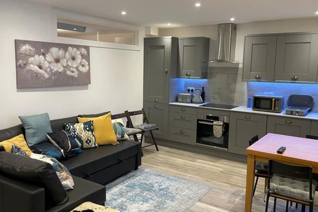 Comfortable Flat Close To The Beach Brighton Екстер'єр фото