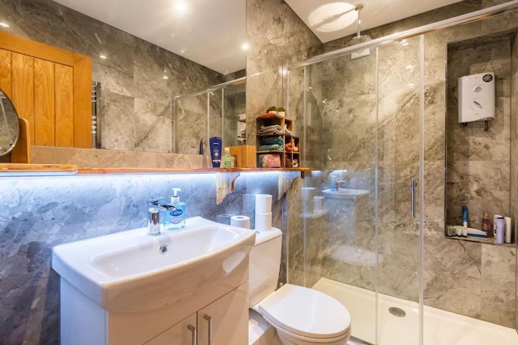 Comfortable Flat Close To The Beach Brighton Екстер'єр фото