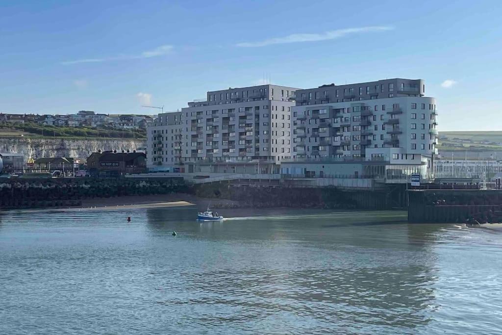 Comfortable Flat Close To The Beach Brighton Екстер'єр фото